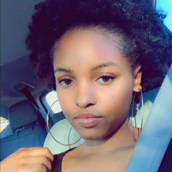 Meet your Posher, India - Picture 1 of 1